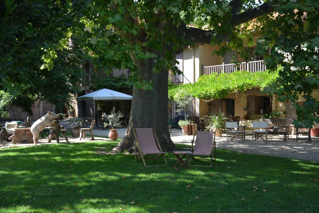 Le Mas De Gion Arles Zewnętrze zdjęcie